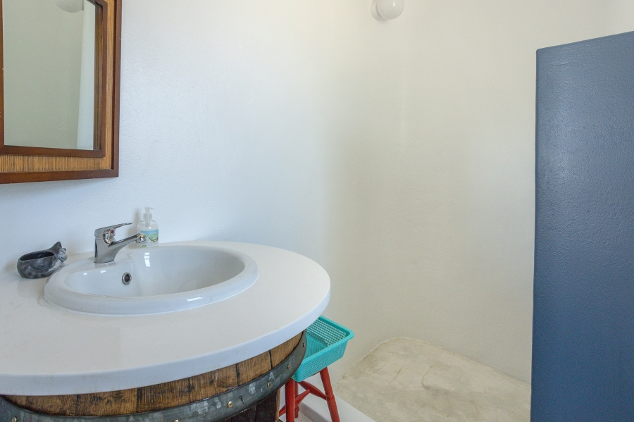 1 Bedroom Property for Sale in Sandbaai Western Cape